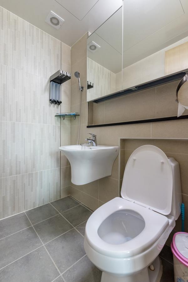 Home Fourest Residence Hotel Okpo Geoje Ngoại thất bức ảnh